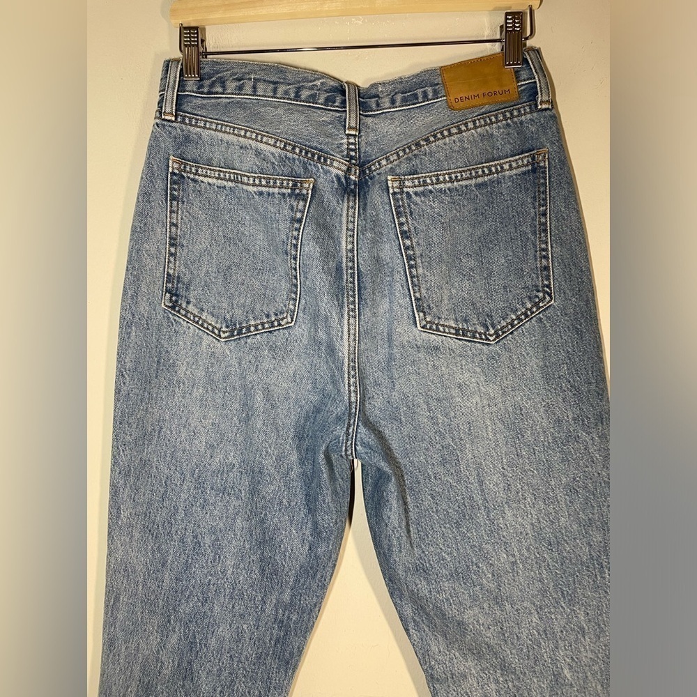 Aritzia Denim Forum The Nina Super High Rise Cigarette Jeans 30L size 28 - Picture 6 of 8